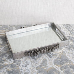AVANT TRAY