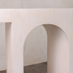 ROXBURY PETITE CONSOLE