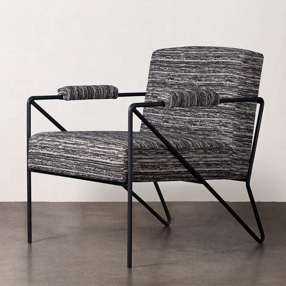 EMMETT LOUNGE CHAIR