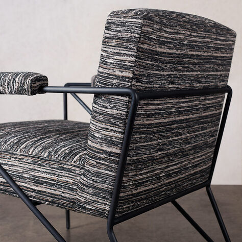 EMMETT LOUNGE CHAIR