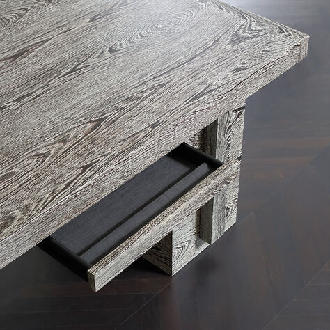 ELEVADO DESK