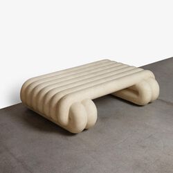 Nudo Coffee Table