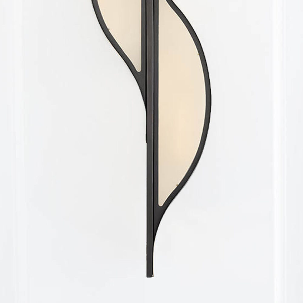 AVANT LARGE CURVE SCONCE