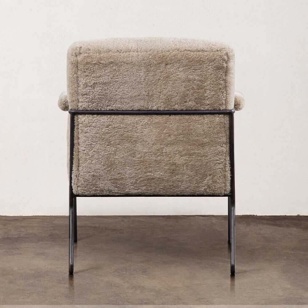 EMMETT LOUNGE CHAIR