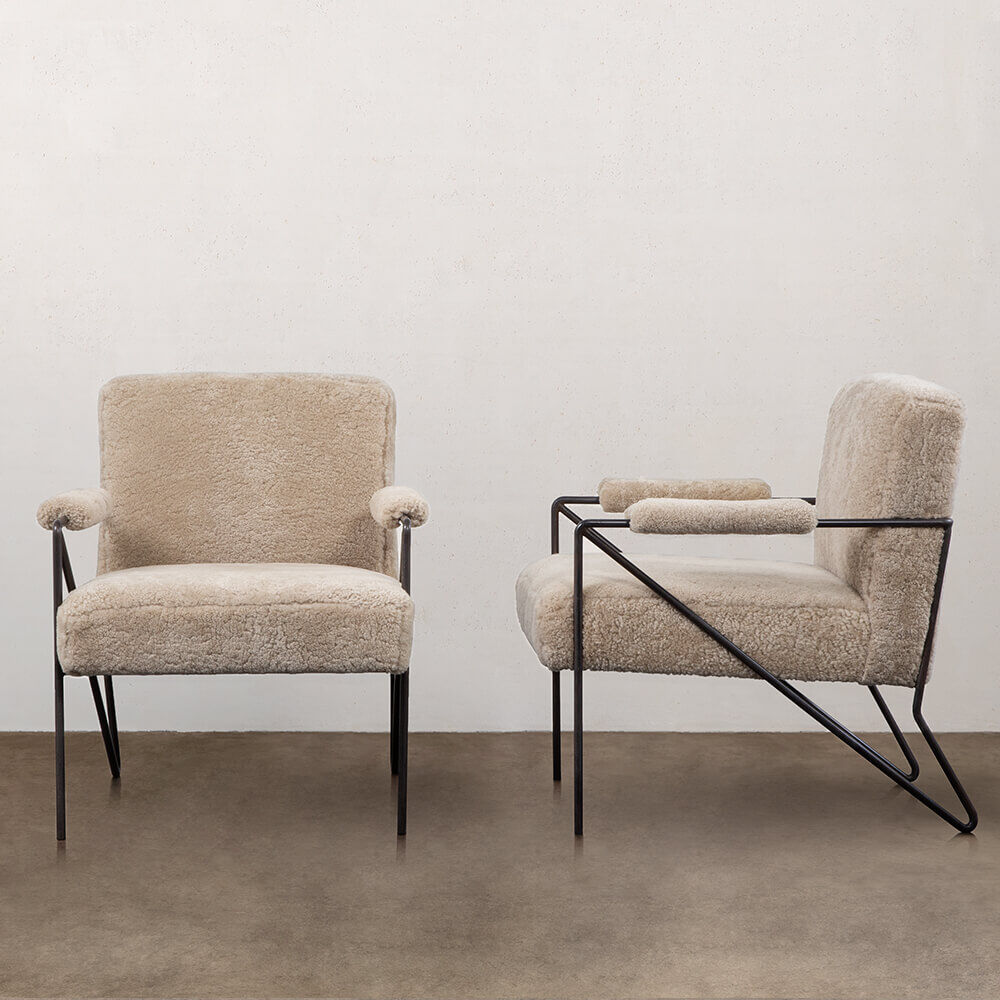 EMMETT LOUNGE CHAIR