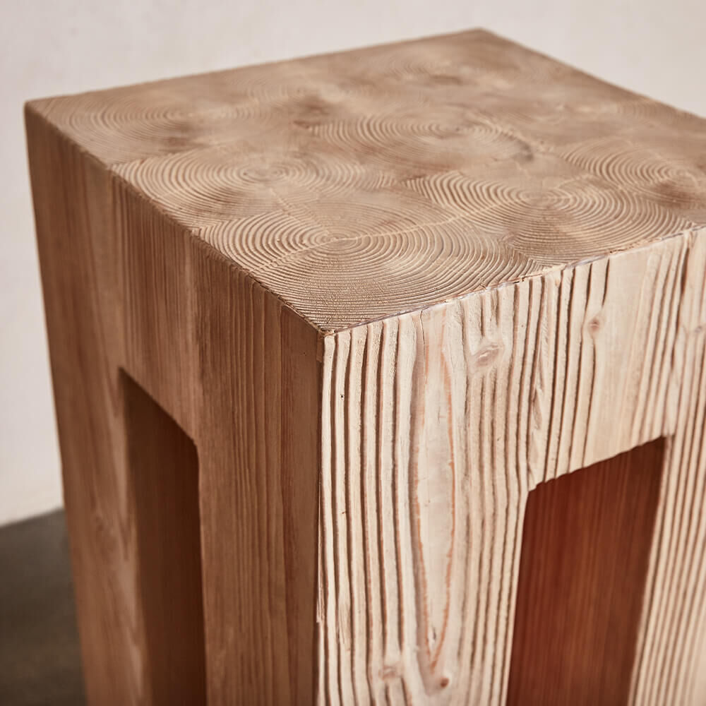 PIRU PLINTH