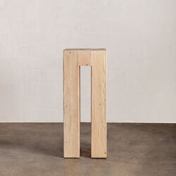 PIRU PLINTH