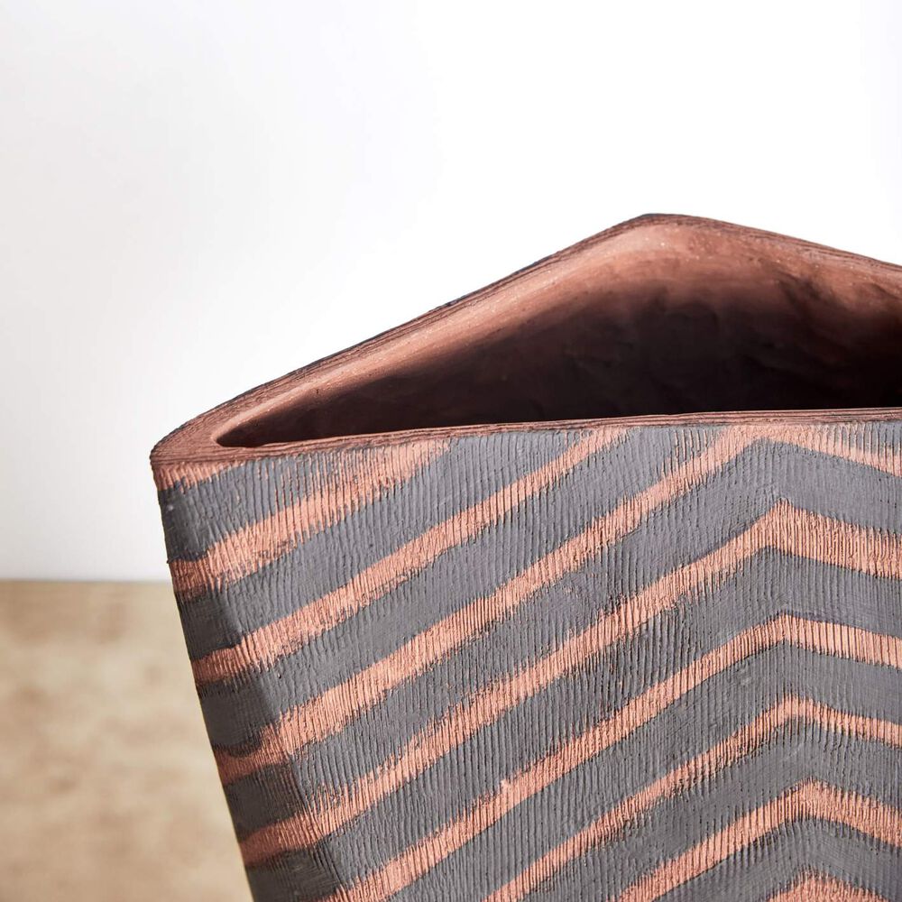 Baobab Vessel IL