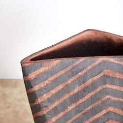 Baobab Vessel IL
