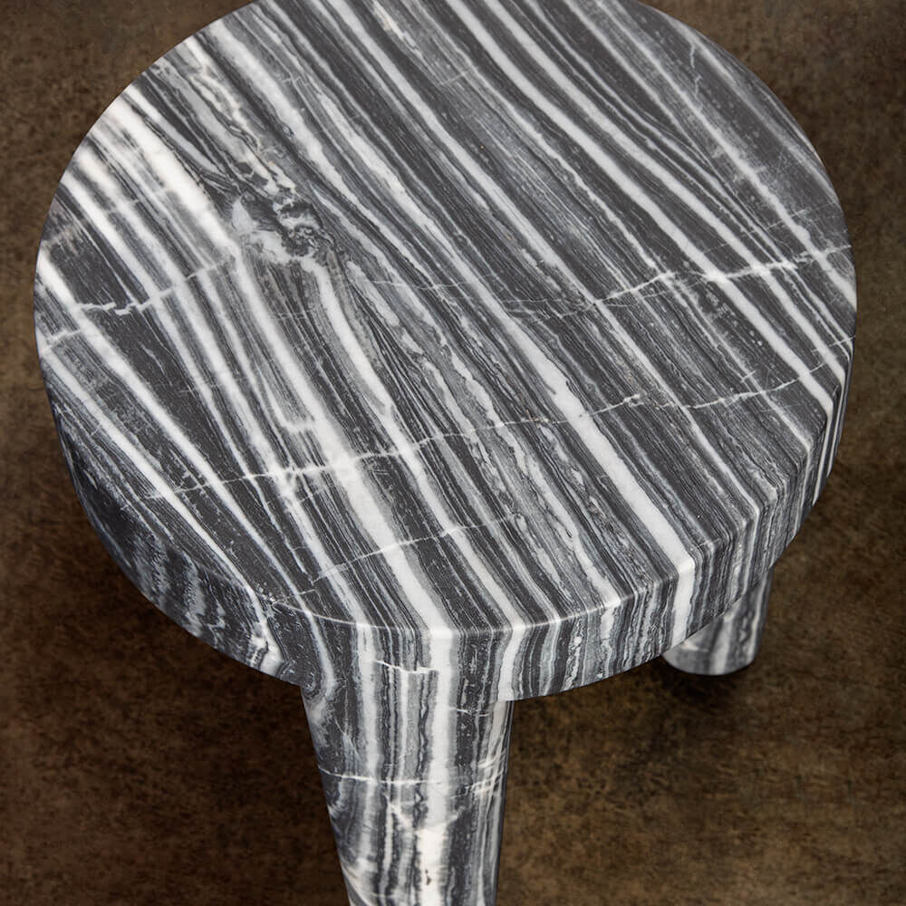 TRIBUTE STOOL SMALL