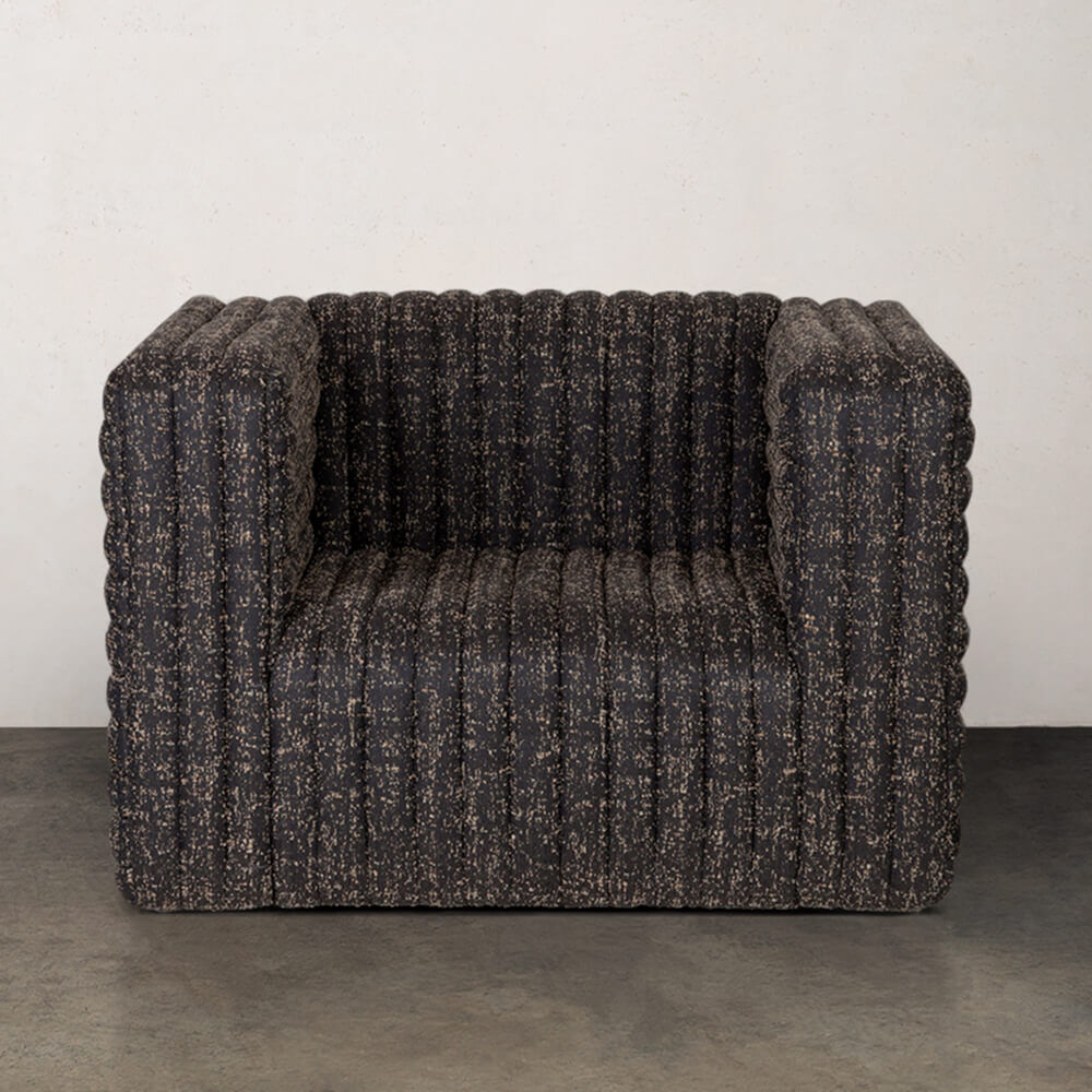 LOMA CLUB CHAIR