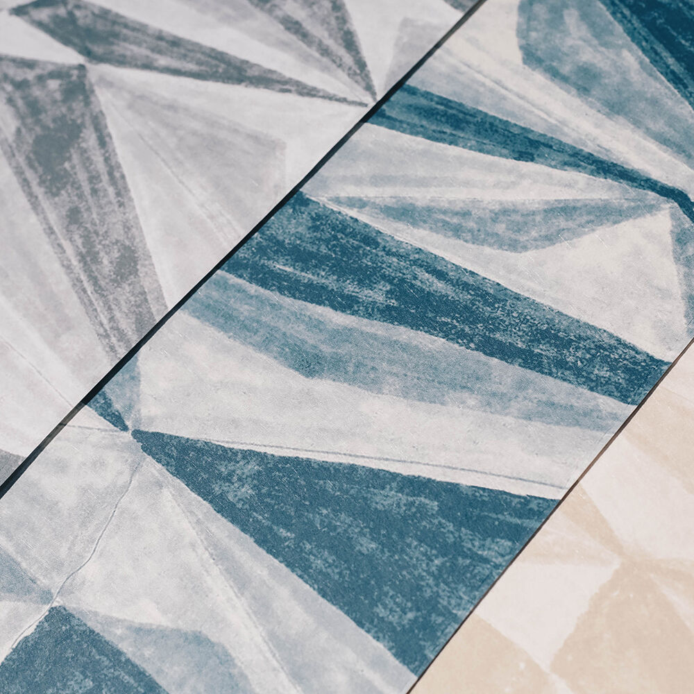 COVET WALLPAPER