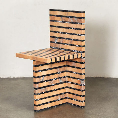 LINEAGE CHAIR