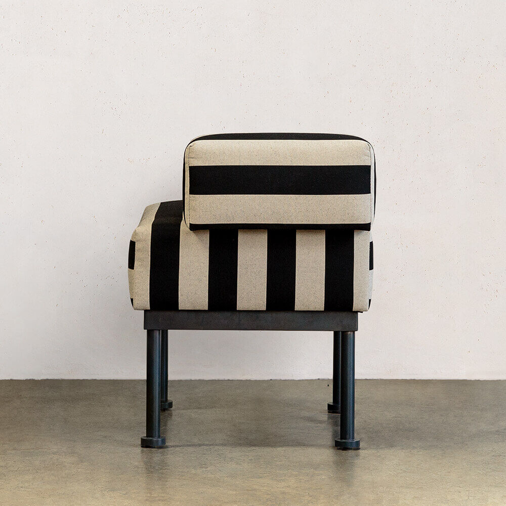 VIVANT PETITE CHAIR