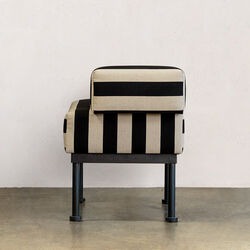 VIVANT PETITE CHAIR