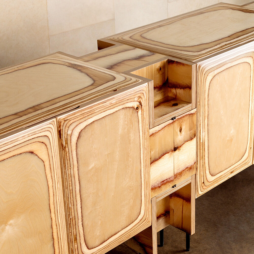 SUPERLUXE TRANCAS CREDENZA
