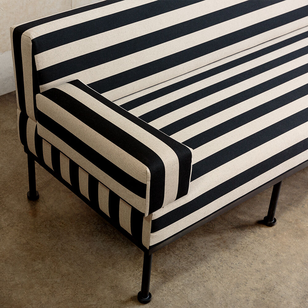 VIVANT SETTEE