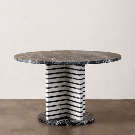 LINEAGE DINING TABLE