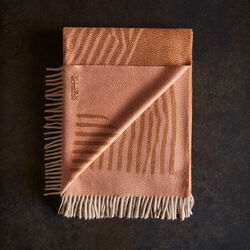 SUPERLUXE AVANT THROW