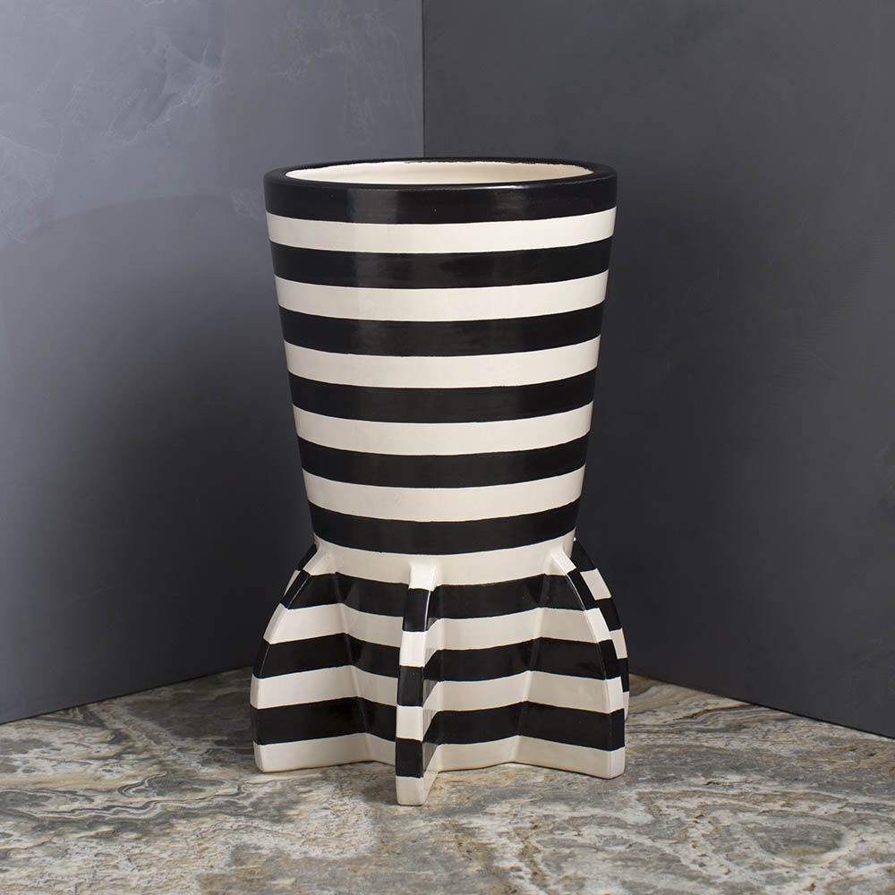 OPTIC VESSEL VASE