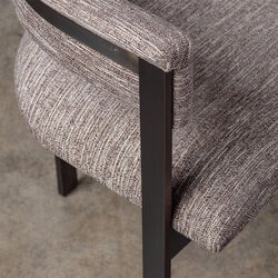ELLIOTT CHAIR