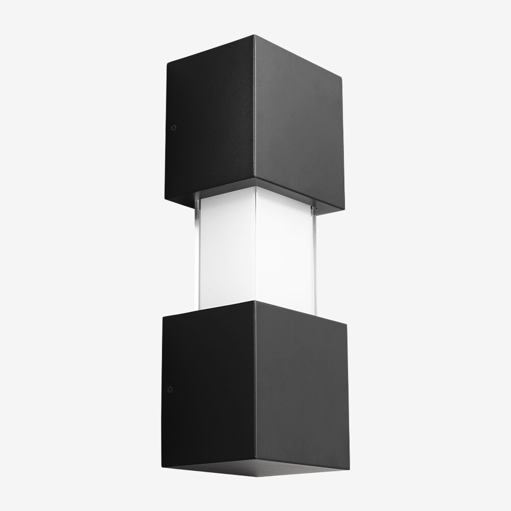 Leagan Wide Medium Wall Sconce