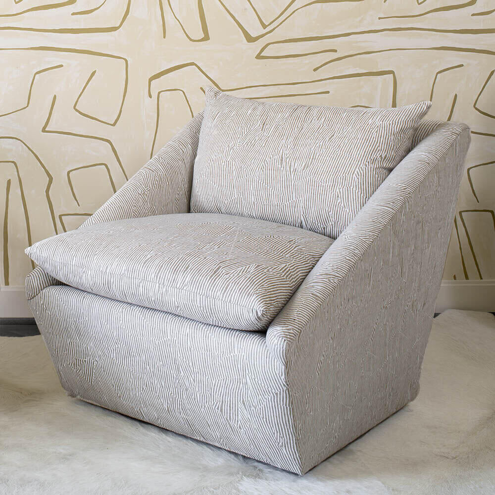 HARPER SWIVEL CHAIR