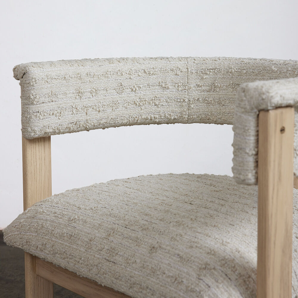 ELLIOTT CHAIR