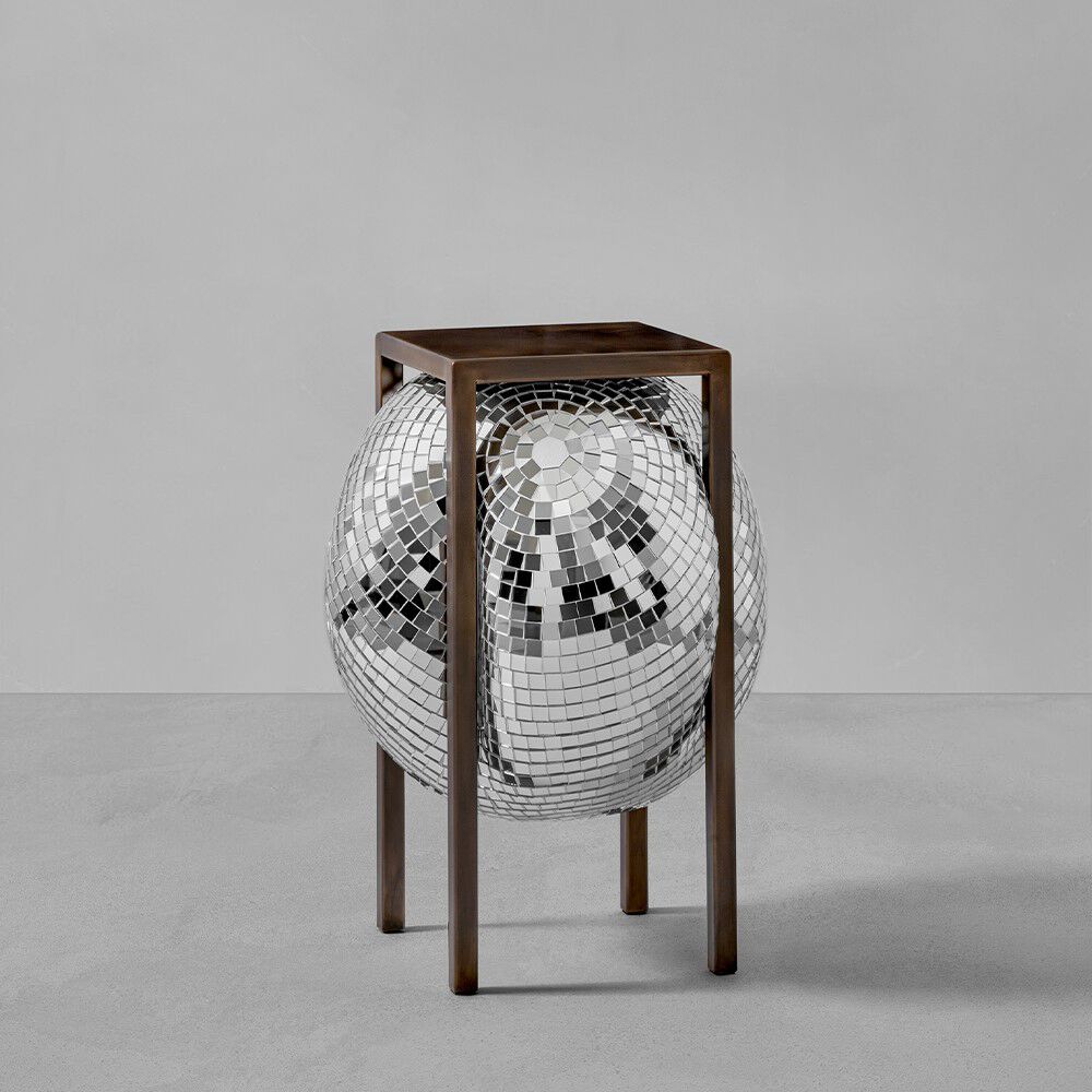Paris Drinks Table