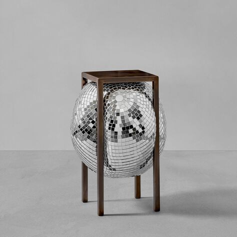 Paris Drinks Table