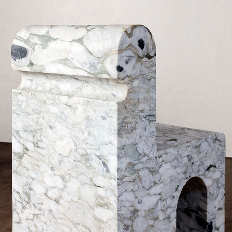 HUME CHAIR