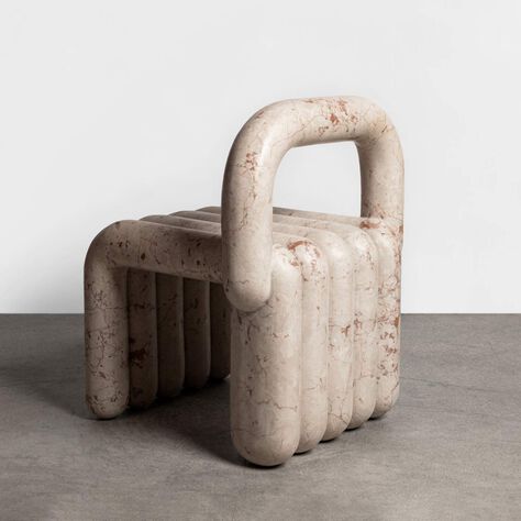 Nudo Easy Chair