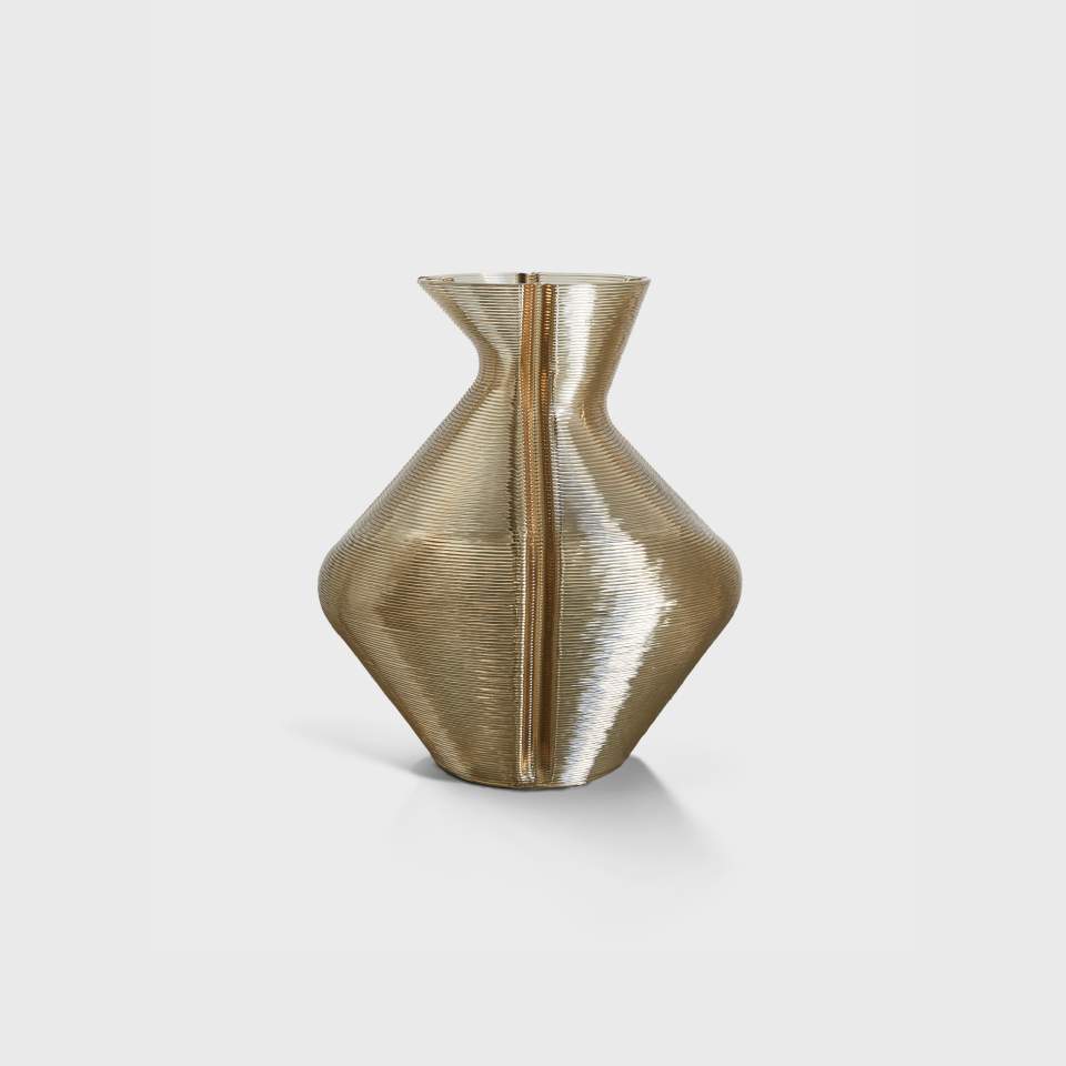 Changing Vase Medium