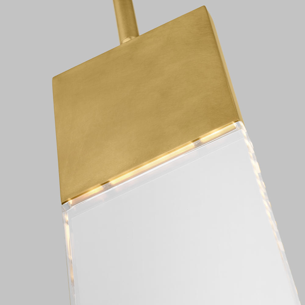 Kulma Medium Pendant image number 2