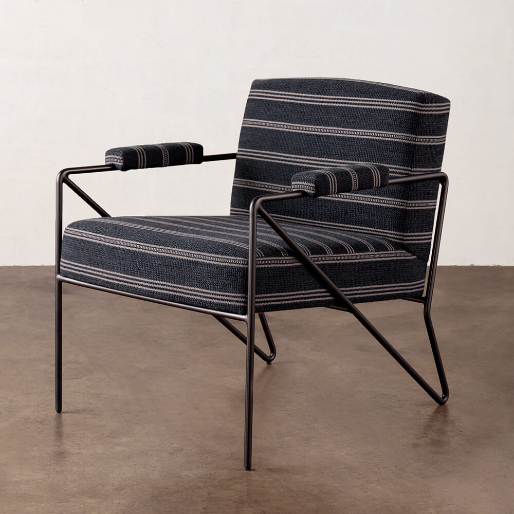 EMMETT LOUNGE CHAIR - OUTDOOR image number 0