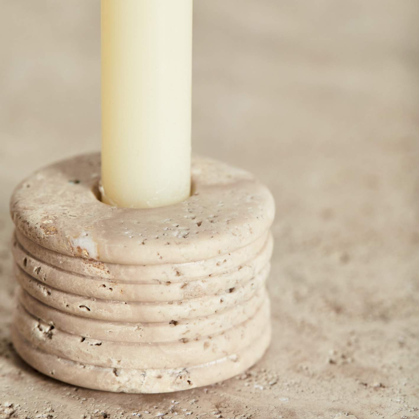 Ribbed Small Candle Holder image number 1