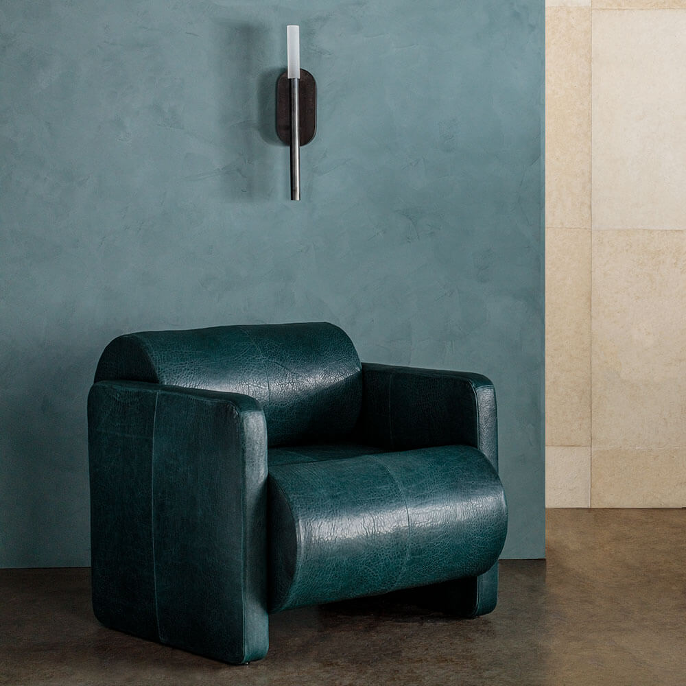 ESFERA CLUB CHAIR