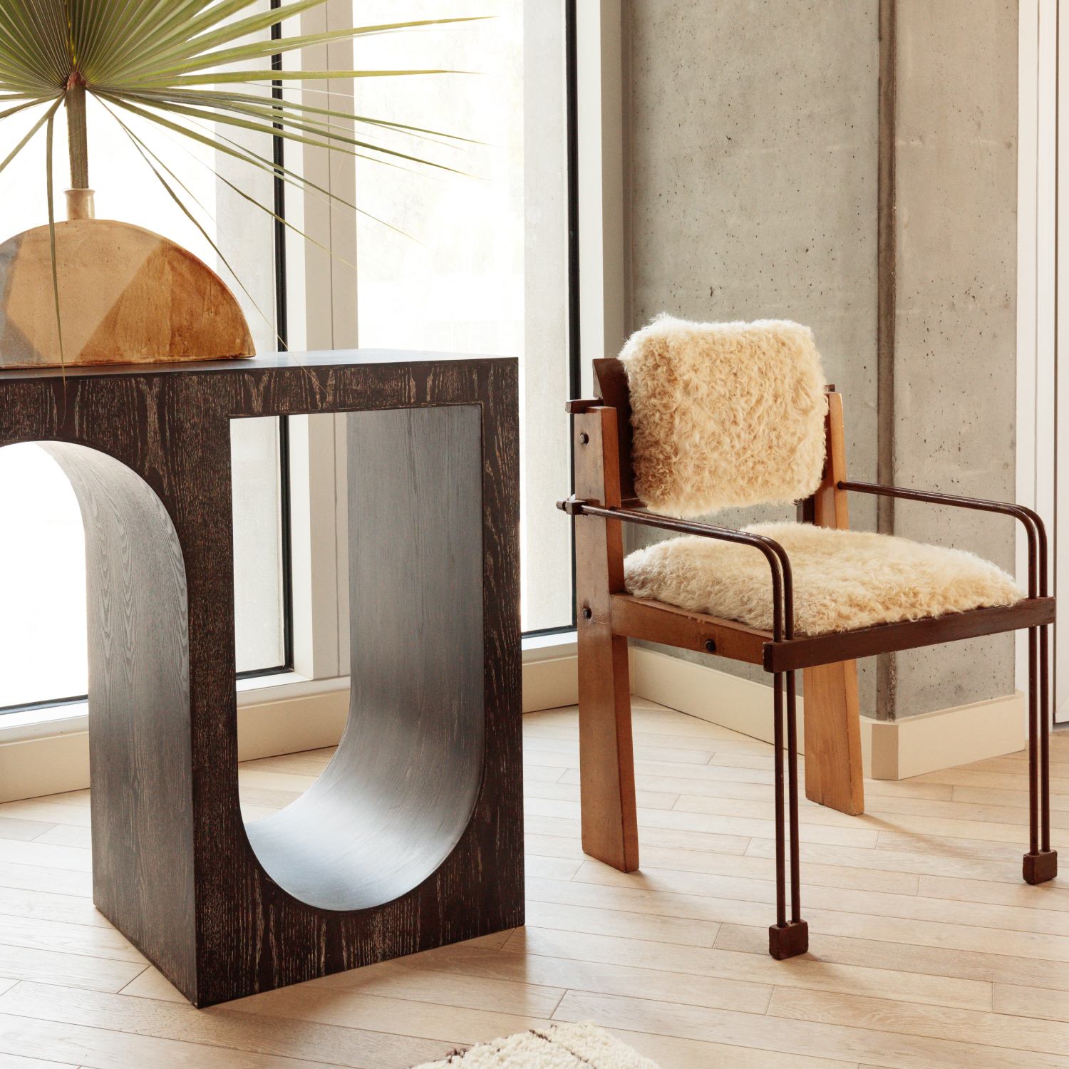 ROXBURY LONG CONSOLE