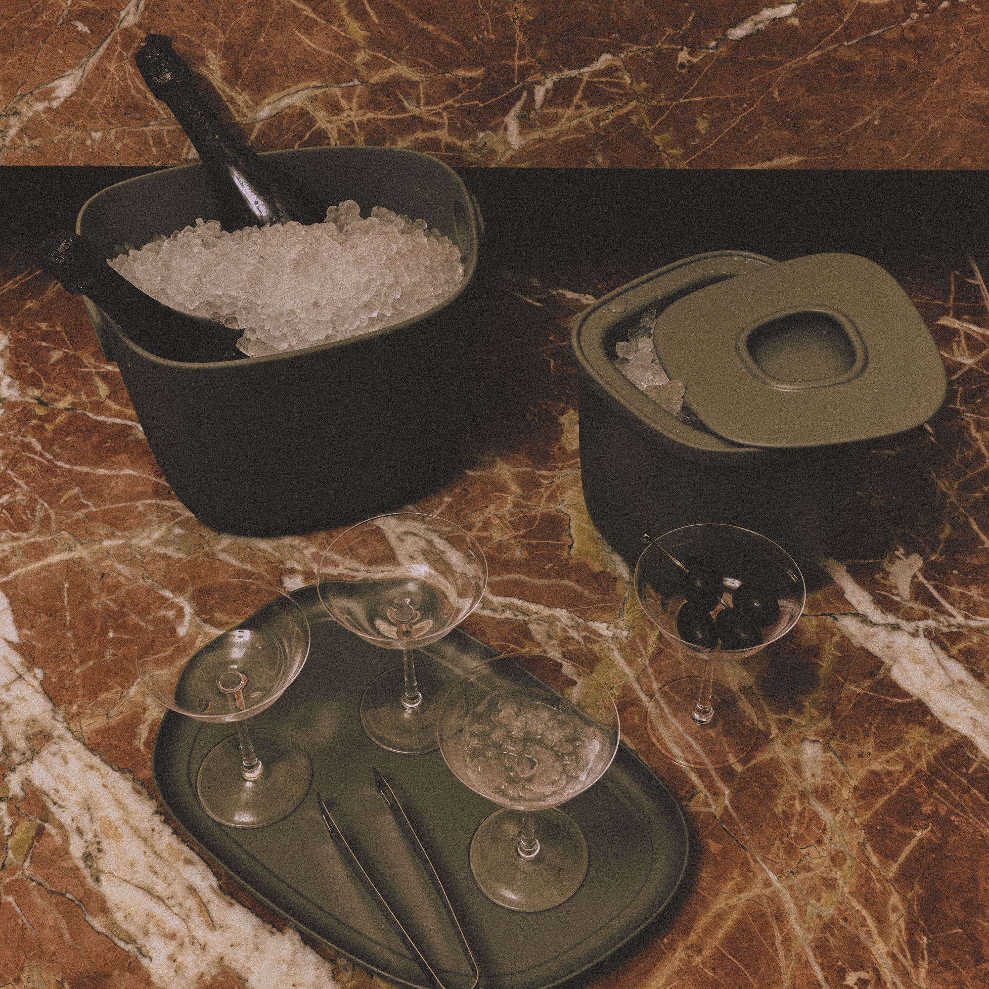 Maris Champagne Bucket