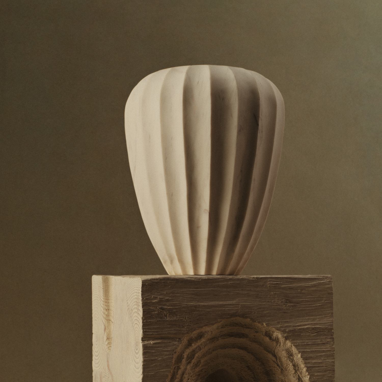 FLUTED SMALL VASE image number 2
