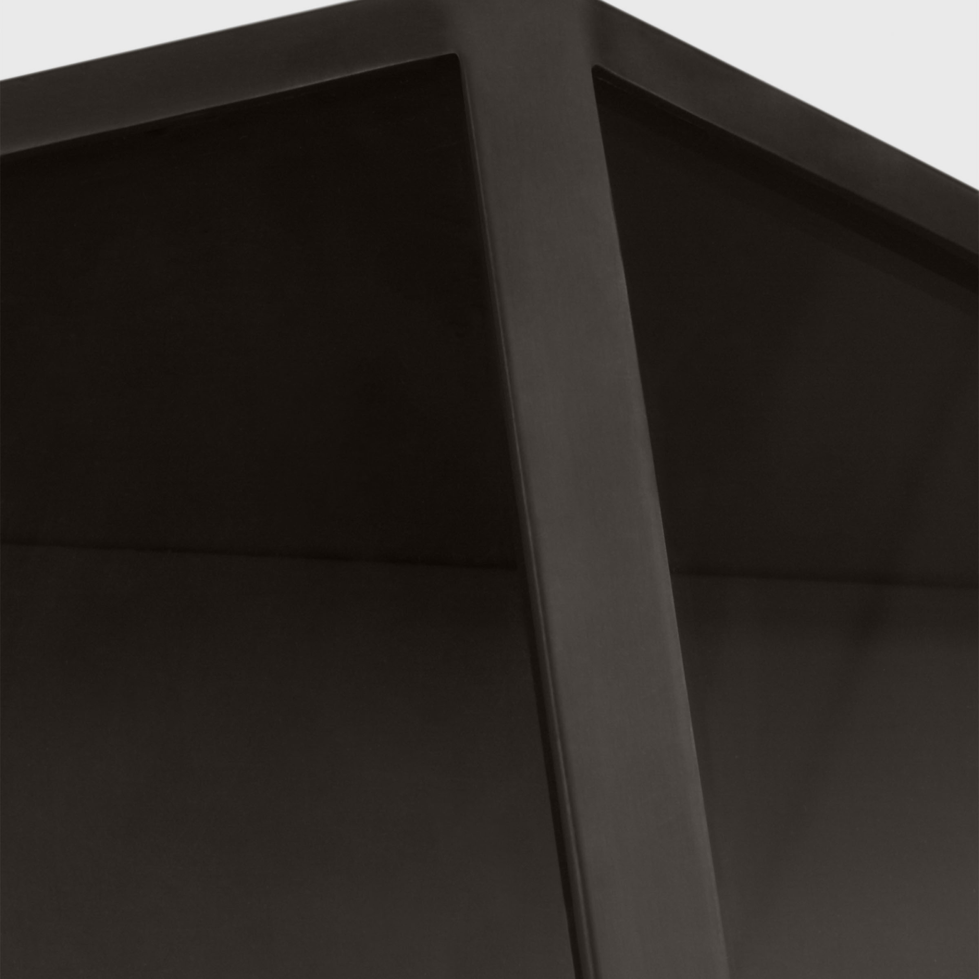 Punto 38" Wall