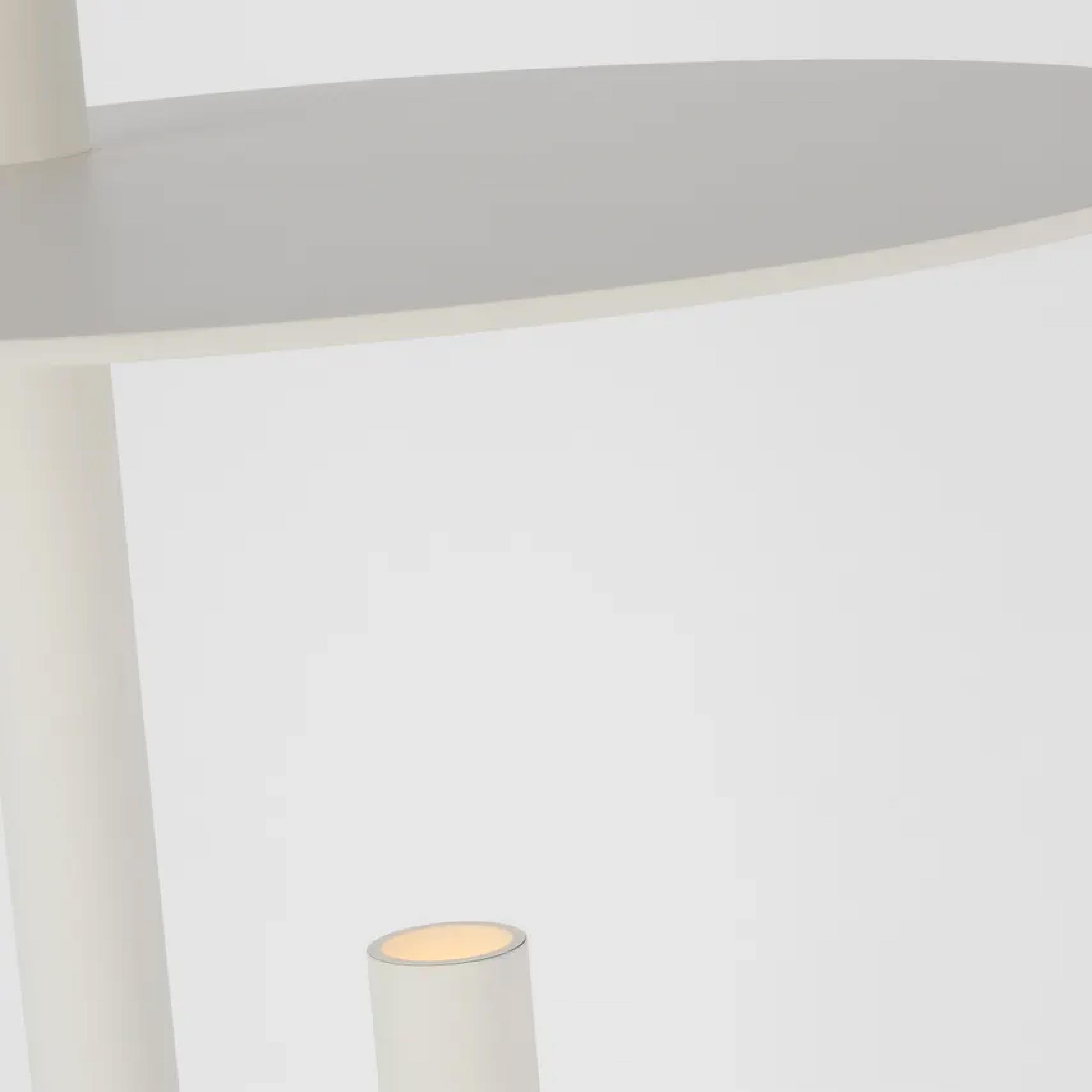 Fielle Medium Table Lamp image number 4