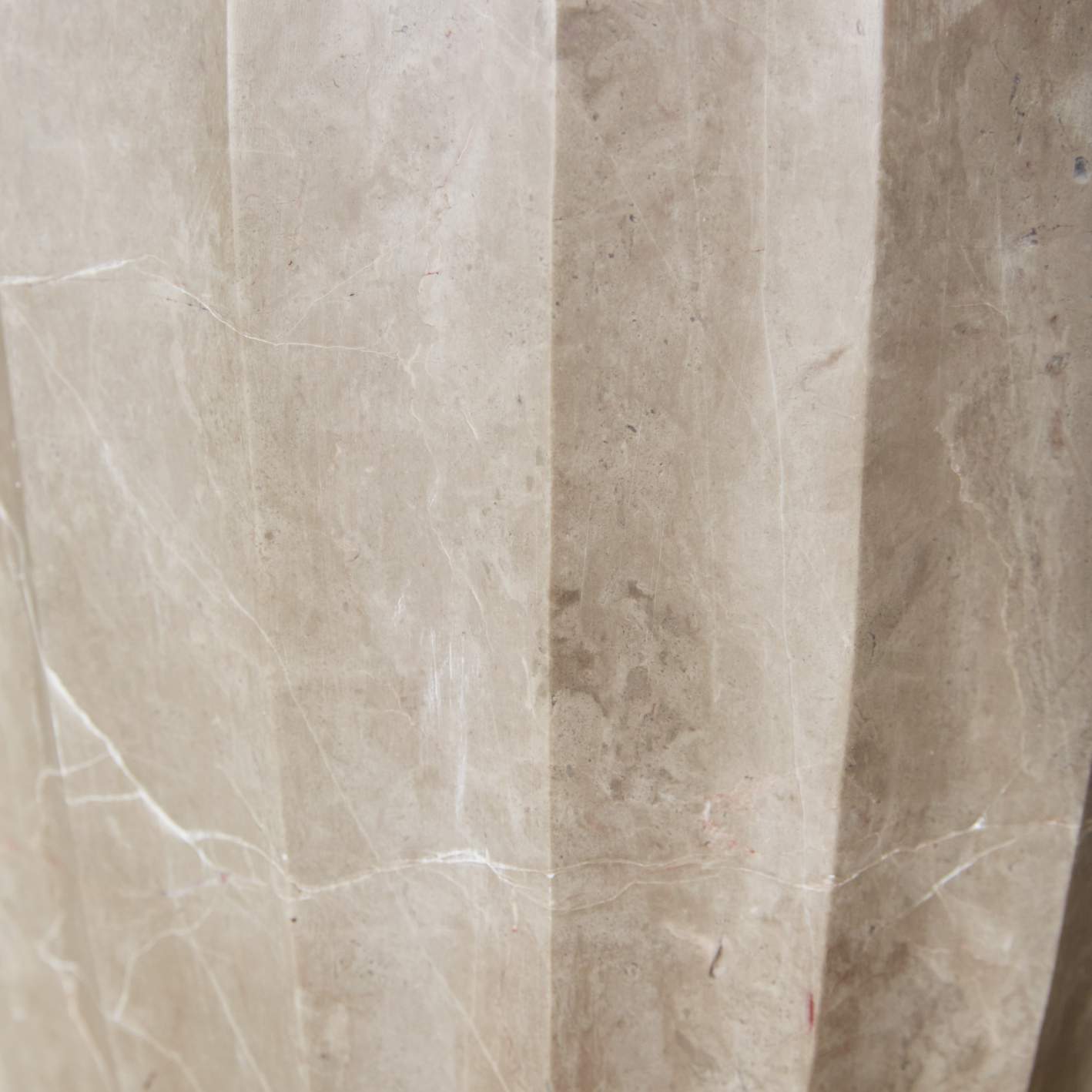 FLUTED LARGE VASE image number 5