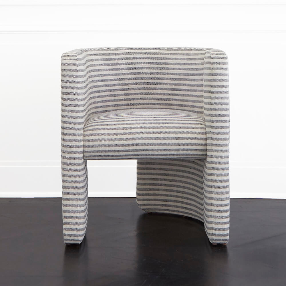FAIRFAX CHAIR - Right Hand Facing
