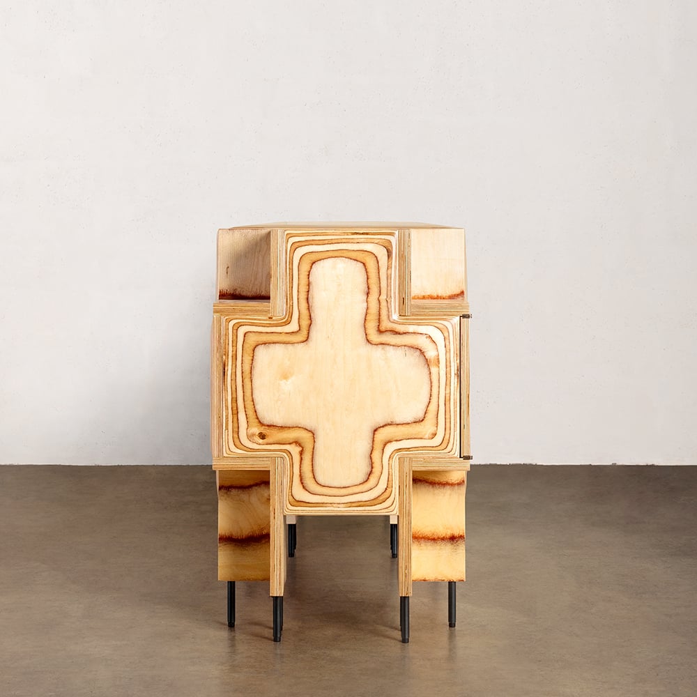 SUPERLUXE TRANCAS CREDENZA image number 4