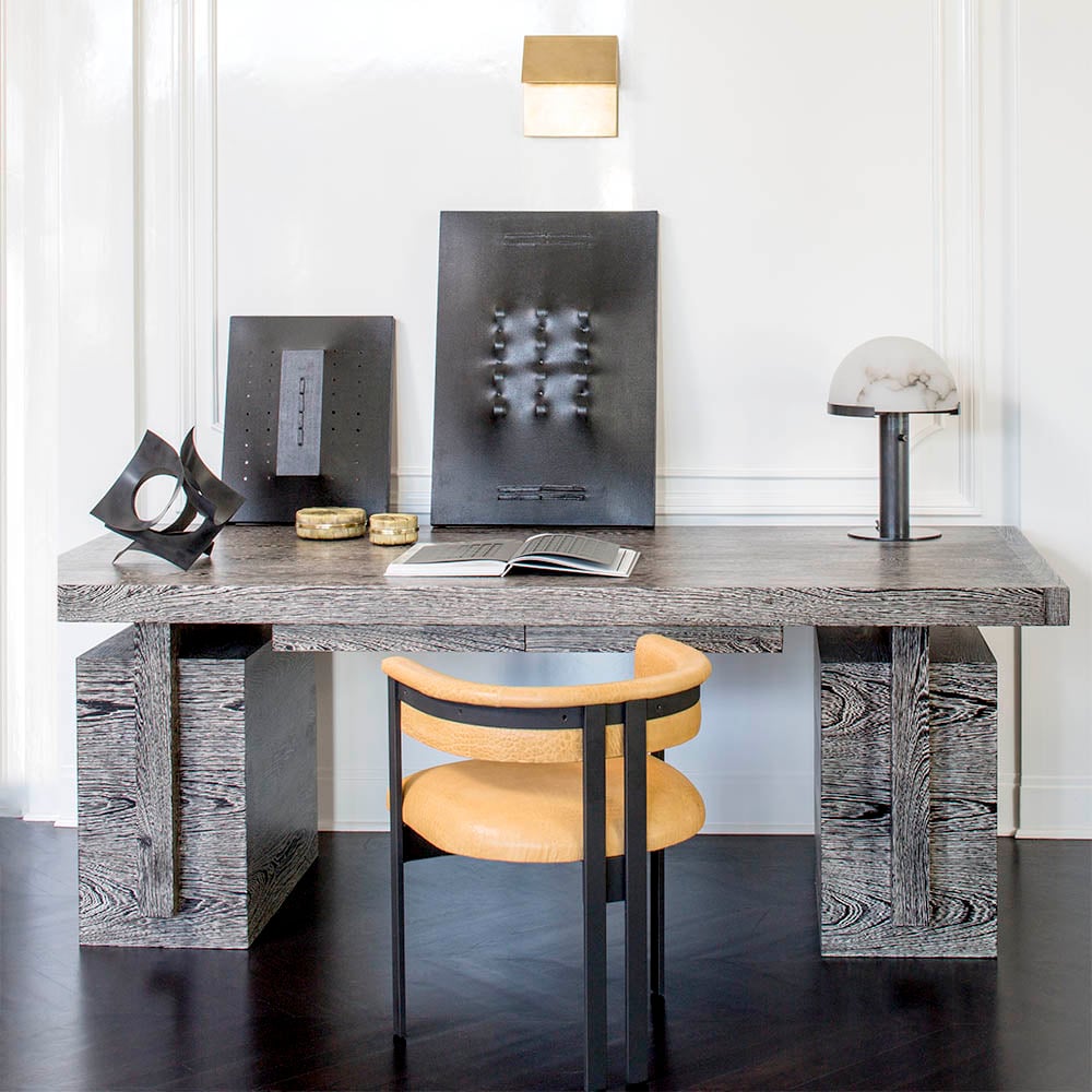 ELEVADO DESK