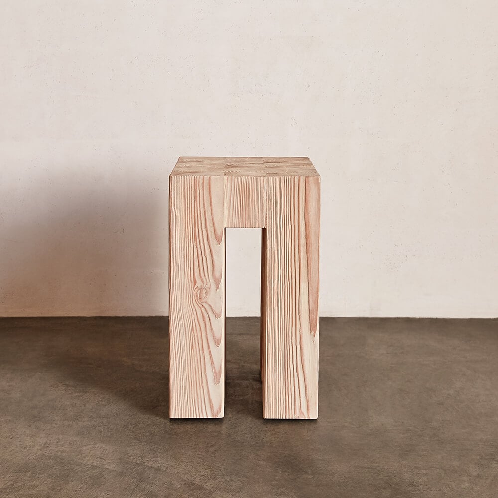 PIRU PLINTH