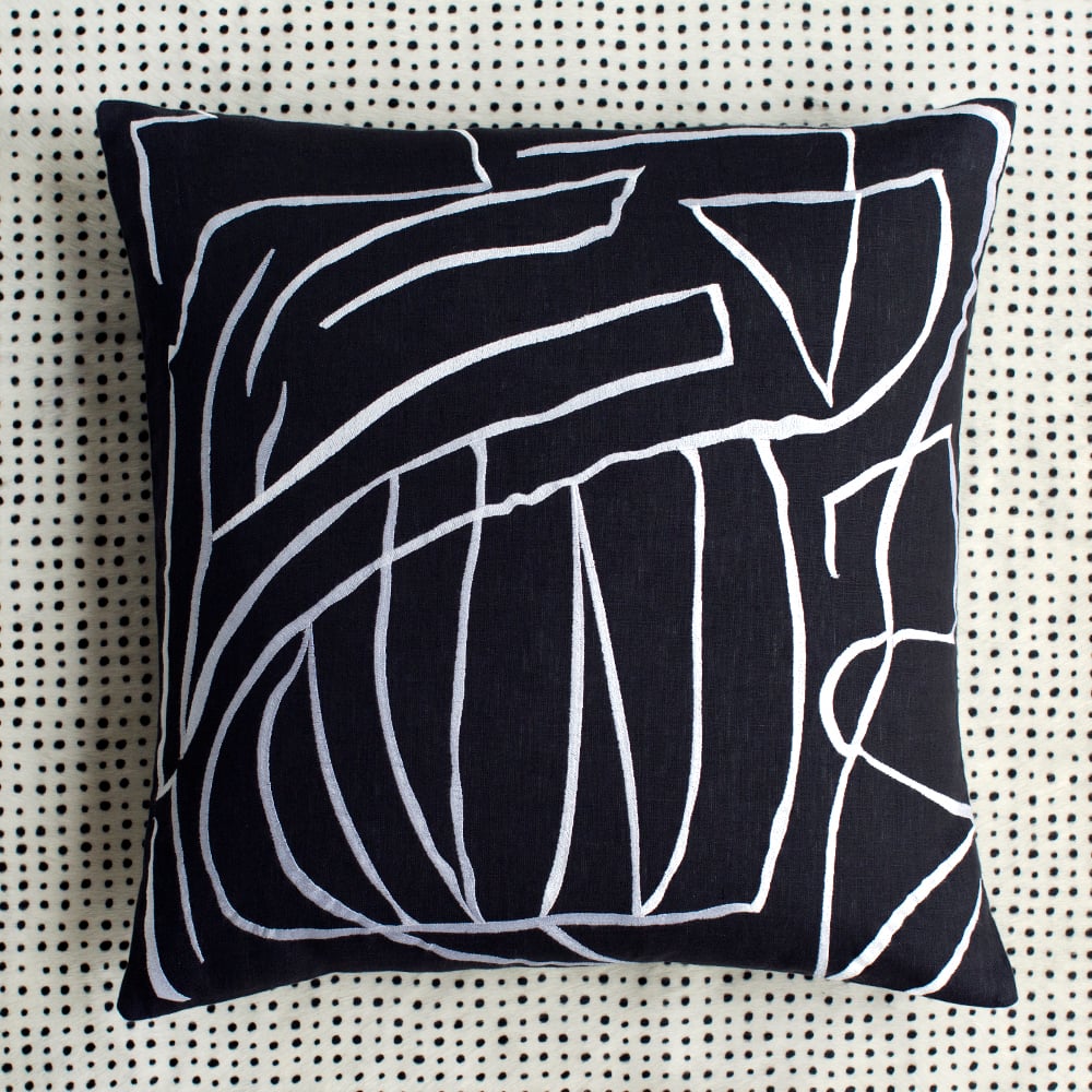 GRAFFITO PILLOW