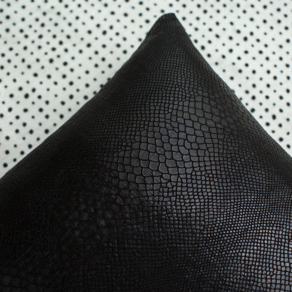SERPENT PILLOW