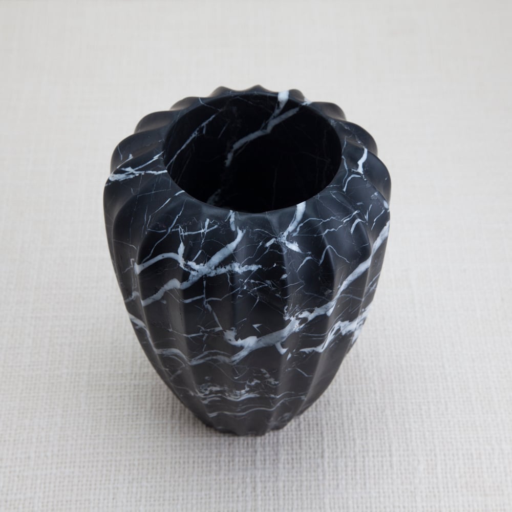 FLUTED SMALL VASE image number 0